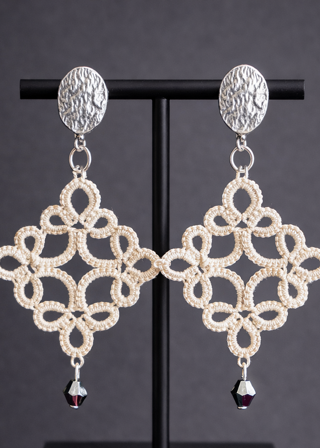 Aro con Técnica en Frivolité Algodón